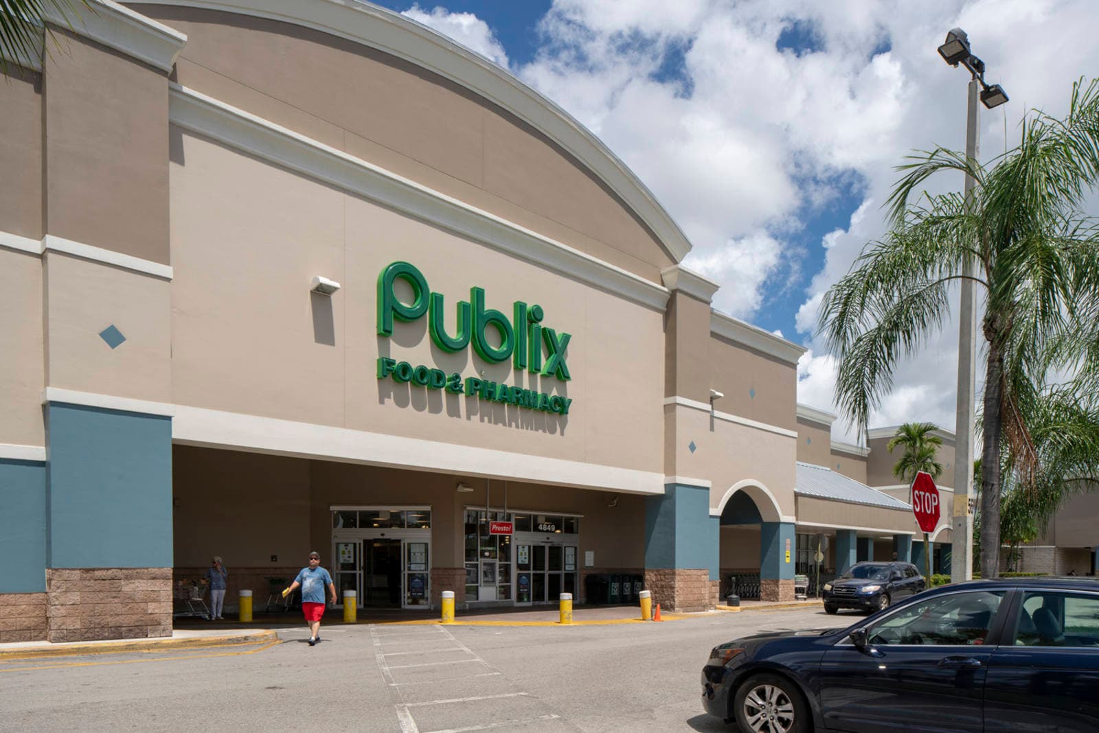Coconut Creek Plaza