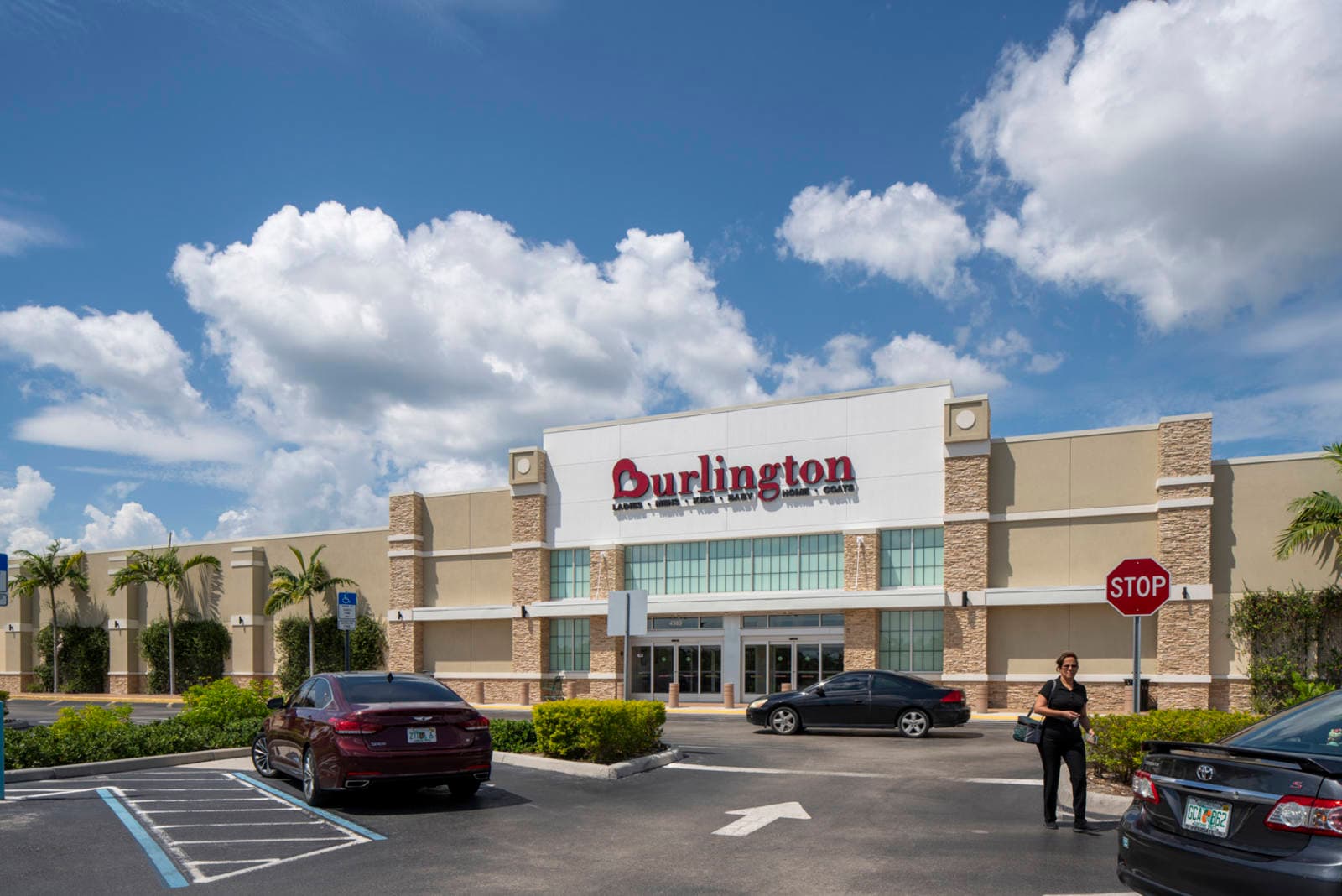 Park Shore Plaza