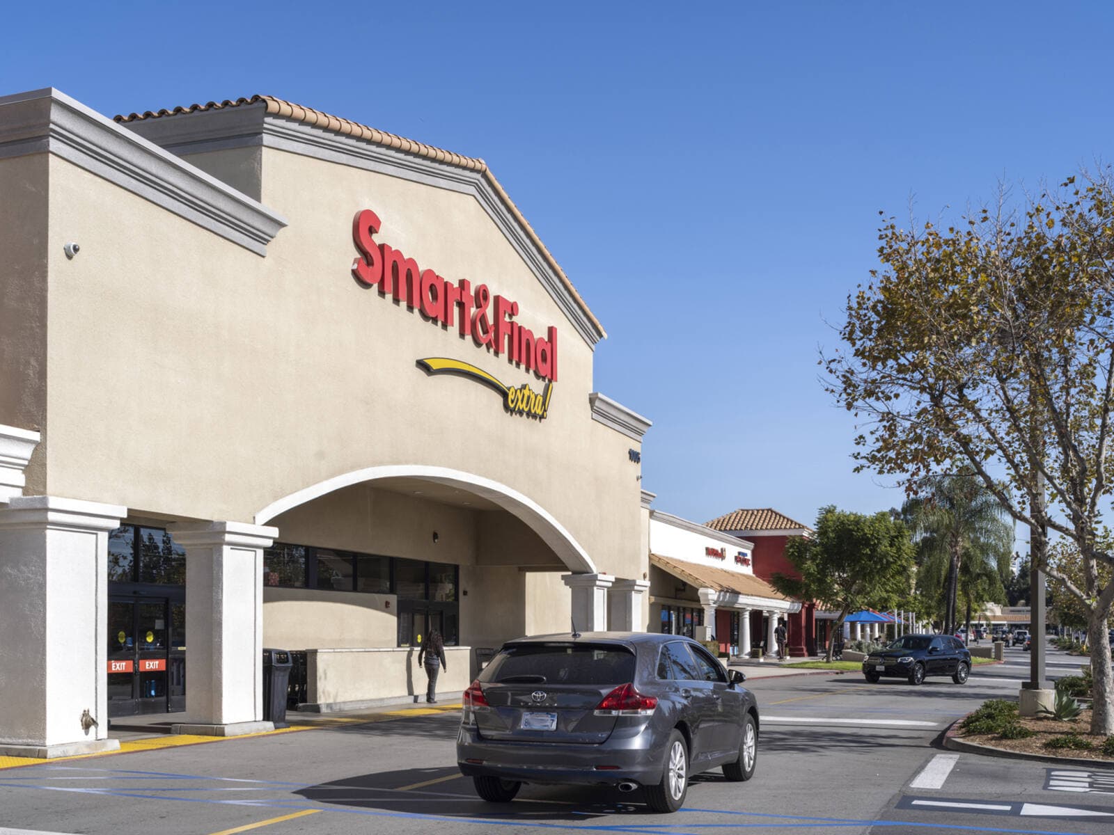 San Dimas Plaza