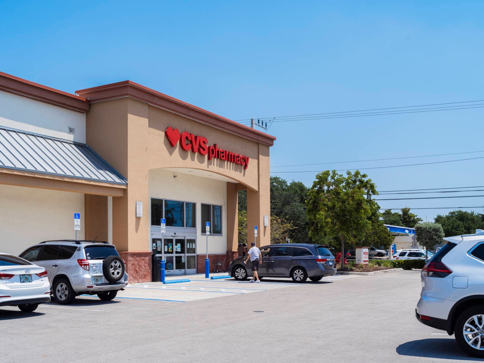 Century Plaza Shopping Center