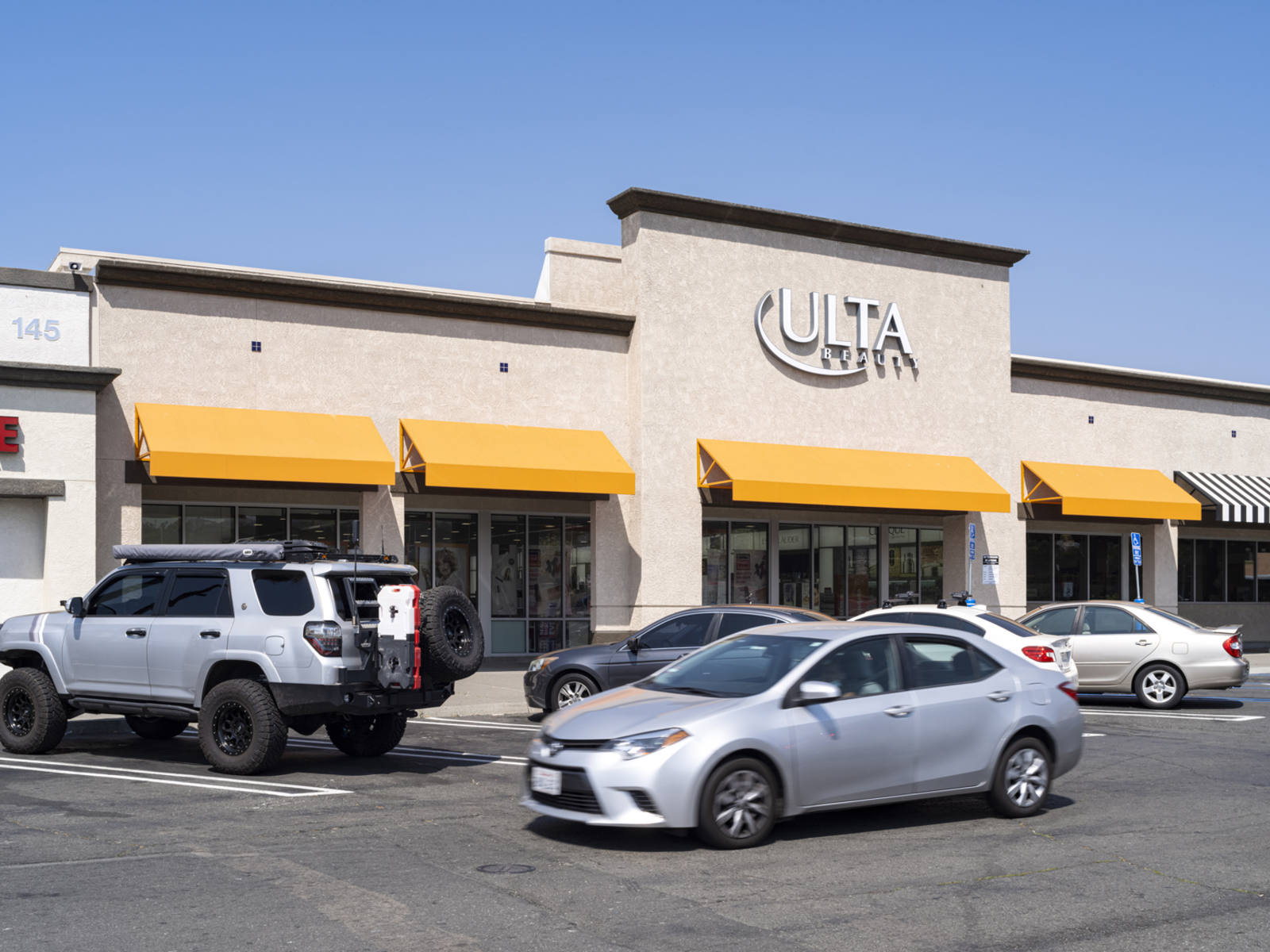 Busy parking lot at Ulta beauty store in Gateway Plaza.