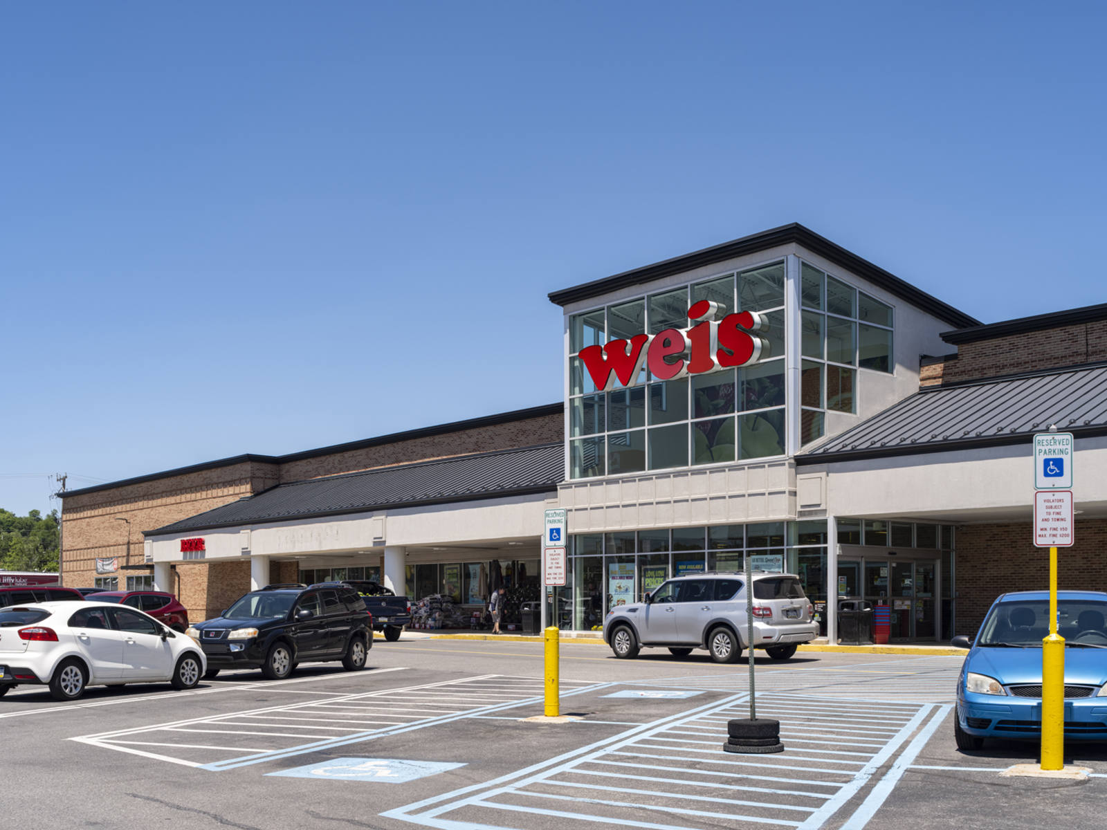 Wheelchair accessible parking spots in front of Weis at Park Hills Plaza shopping center