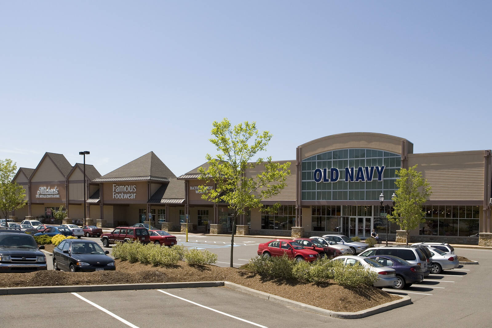 Old Navy, Bath & Body Works, Famous Footwear, and Michaels at Shoppes at Vestal