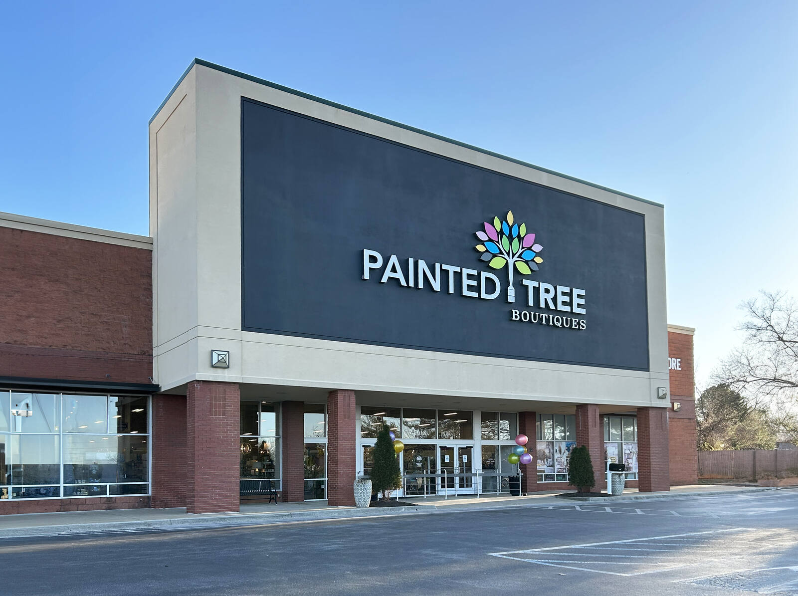 Painted Tree at Kingston Overlook